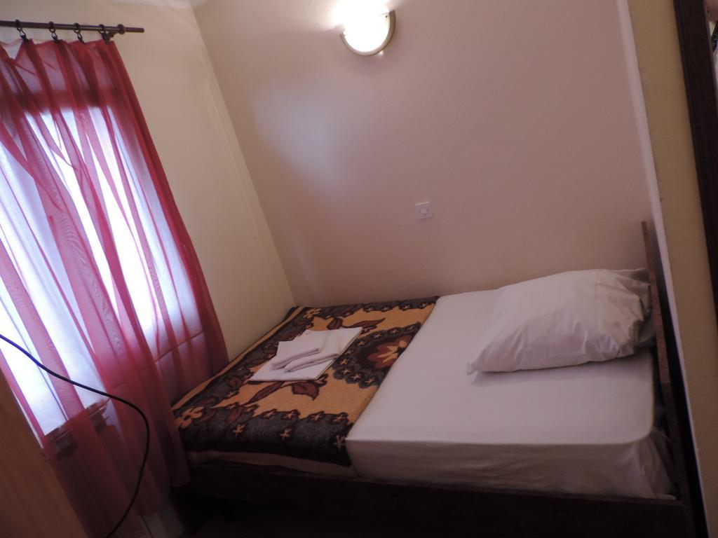 Bed And Breakfast Victoria Ogulin Room photo